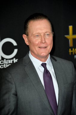 Robert patrickZoe saldano