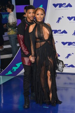 Hazel E & gül Bordo