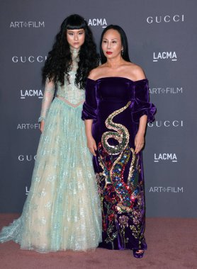 Asya Chow & Eva Chow