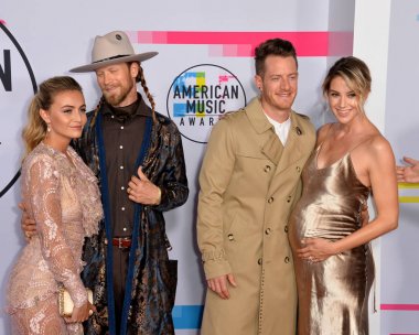 Florida Georgia hattı-Hayley Stommel, Tyler Hubbard, Brian Kell