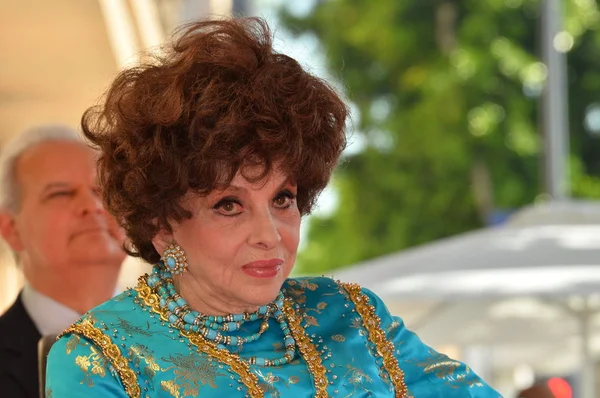 Gina Lollobrigida