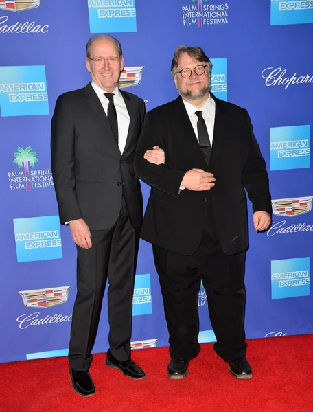 Richard Jenkins e Guillermo del Toro — Foto Stock