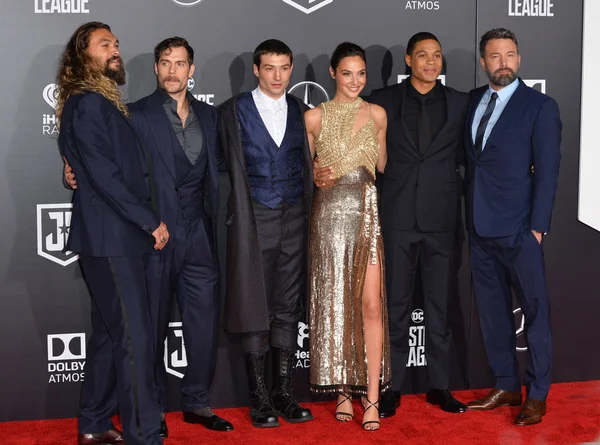 Ason Momoa, Henry Cavill, Ezra Miller, Gal Gadot, Ray Fisher, Seja — Fotografia de Stock