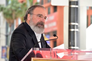 Mandy Patinkin