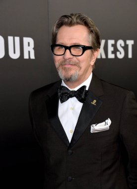 Gary Oldman