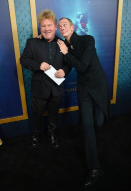 Hakan Mahan ve Doug Jones