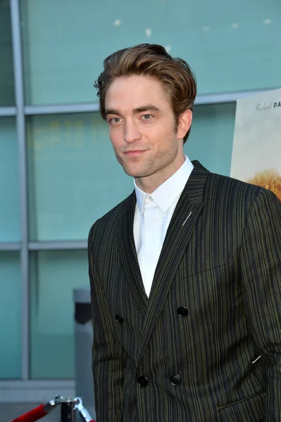 Robert Pattinson — Photo