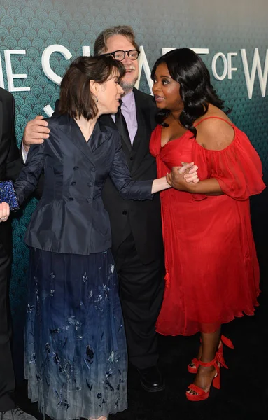 Sally Hawkins, Guillermo del Toro & Octavia Spencer — Zdjęcie stockowe