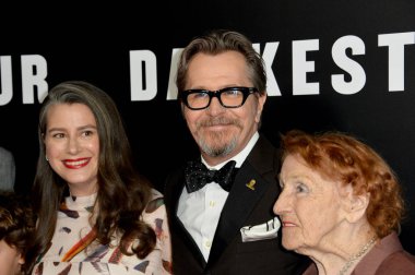 Gary Oldman, Gisele Schmidt & Kathleen Oldman