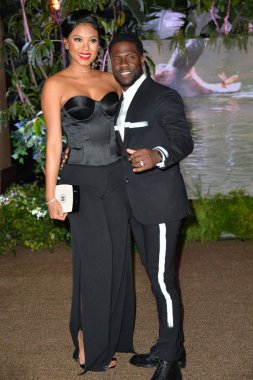 Kevin Hart & eniko Parrish