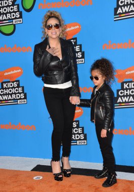 Mariah Carey & Monroe Topu