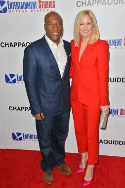 Byron Allen & Jennifer Lucas