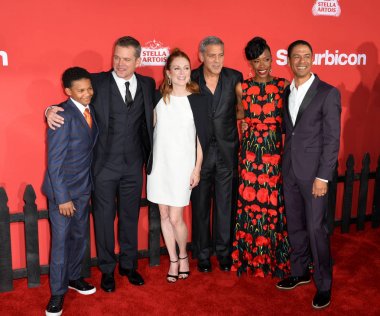 Tony Espinosa, Matt Damon, Julianne Moore, George Clooney, Karimah Westbrook, Leith Burke