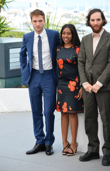 Robert Pattinson, Taliah Webster & Josh Safdie — Stok fotoğraf