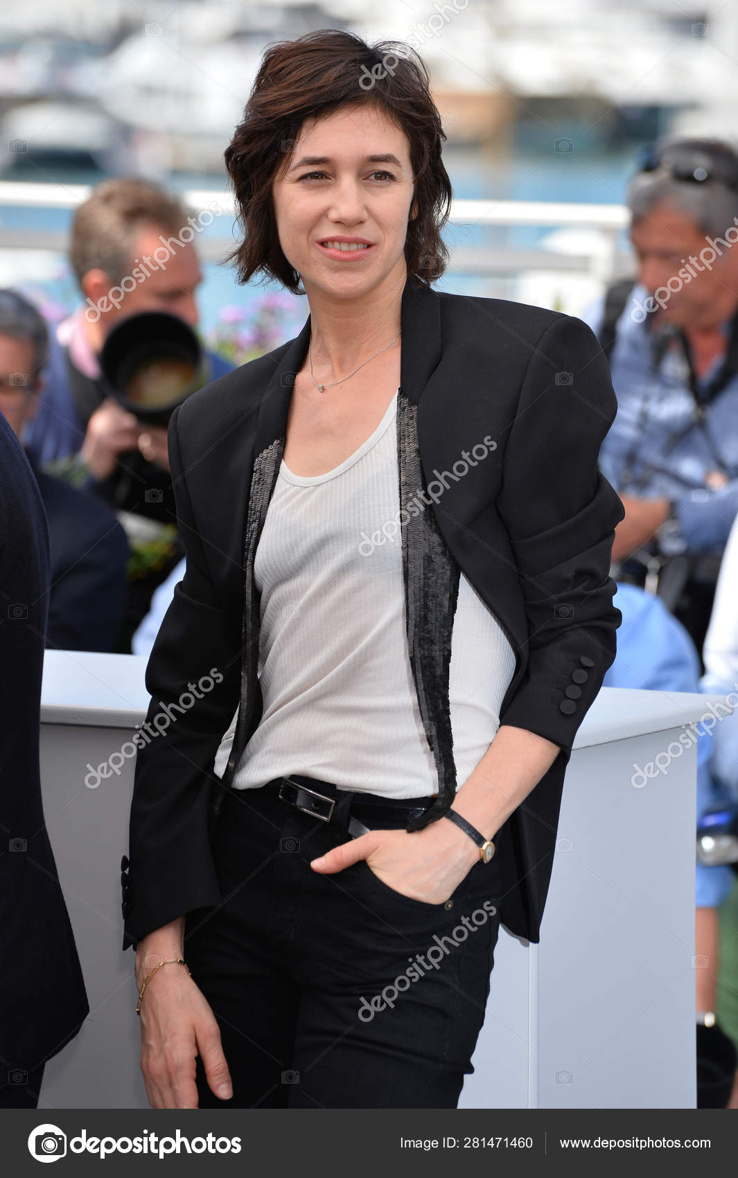 シャルロット ゲンズブール写真素材 ロイヤリティフリーシャルロット ゲンズブール画像 Depositphotos シャルロット ゲンズブール写真素材 ロイヤリティフリーシャルロット ゲンズブール画像 Depositphotos