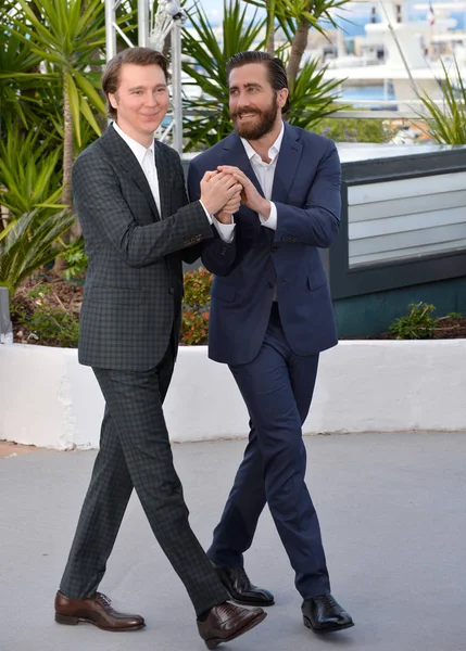 Paul Dano & Jake Gyllenhaal —  Fotos de Stock