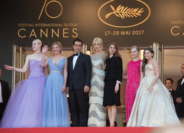 Elle Fanning, Kirsten Dunst, Colin Farrell, Nicole Kidman, Sofia Coppola, Angourie Rice & Addison Riecke — Foto de Stock