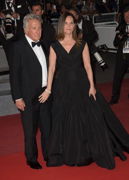 Dustin Hoffman & Lisa Hoffman — Stock Photo, Image