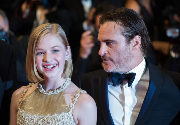 Joaquin Phoenix & Ekaterina Samsonov — Stockfoto