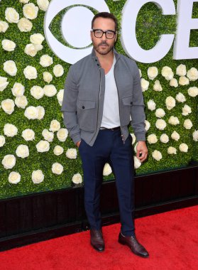 Jeremy Piven