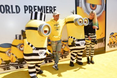 Pharrell Williams & Helen Lasichanh