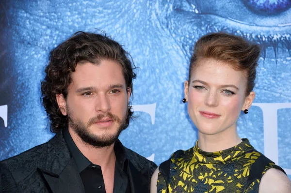 Kit Harington & Rose Leslie — Stockfoto