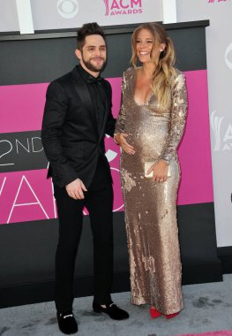 Thomas Rhett & Lauren Gregory Akins