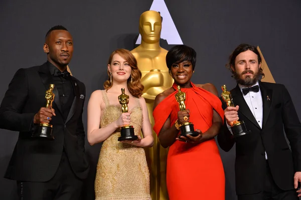 Mahershala Ali, Emma Stone, Viola Davis & Casey Affleck — Stok fotoğraf