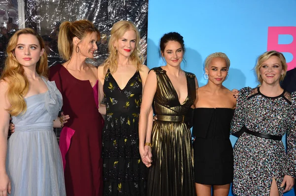 Kathryn Newton, Laura Dern, Nicole Kidman, Shailene Woodley, Zoe Kravitz & Reese Witherspoon — Fotografie, imagine de stoc