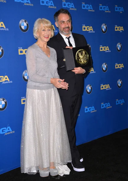 Helen Mirren & miguel sapochnik — Fotografia de Stock