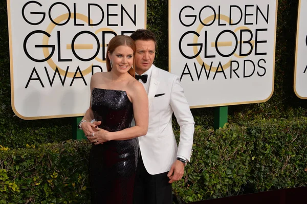 Amy Adams y Jeremy Renner — Foto de Stock