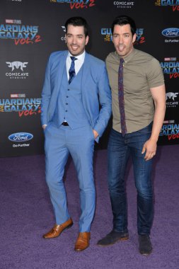 Jonathan Scott & Drew Scott