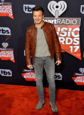 Jeremy Renner