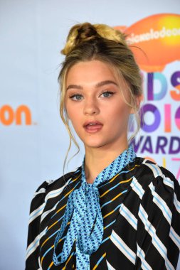 Lizzy Greene