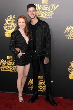 Madelaine Petsch & Travis Mills