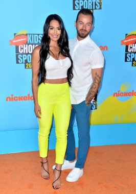 Artem Chigvintsev & Nikki Bella