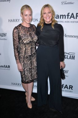 Chelsea Handler & Mary Mccormack 