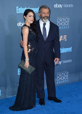 Mel Gibson & Rosalind Ross