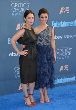 Robin Tunney & Shiri Appleby