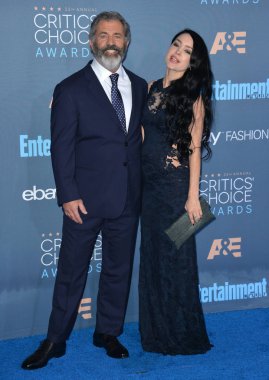 Mel Gibson & Rosalind Ross