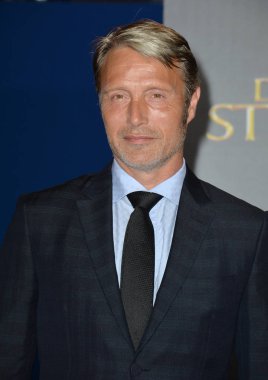 Mads Mikkelsen