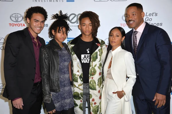 Vai smith & jada pinkett smith & trey smith & willow smith & jaden smith — Fotografia de Stock