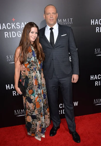 Vince Vaughn & Kyla Weber — Fotografia de Stock