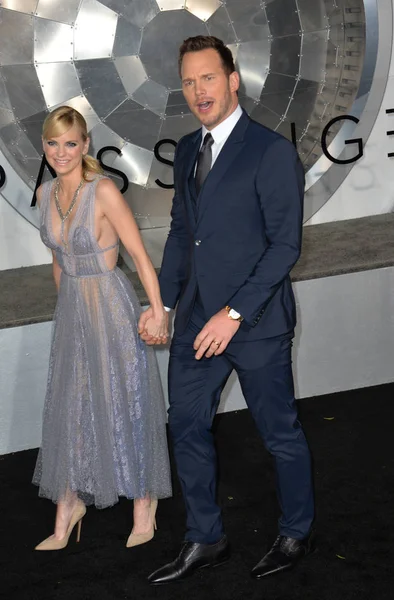 Chris Pratt y Anna Faris — Foto de Stock