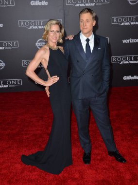 Alan Tudyk & Charissa Barton