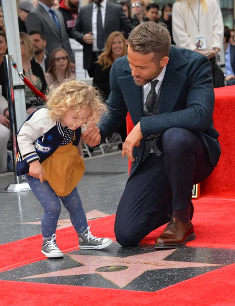 Ryan Reynolds & James Reynolds — Stock Photo, Image