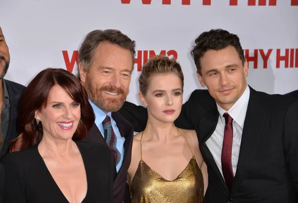 Megan Mullally, Bryan Cranston, Zoey Deutch & James Franco — Stockfoto