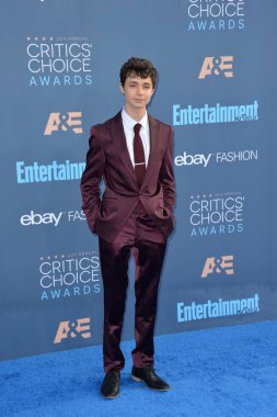 Lucas Jade Zumann