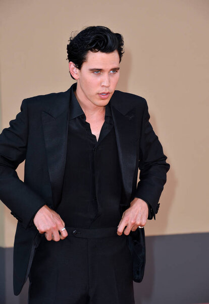 Батлер, Остин
