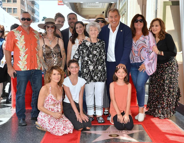Kenny Ortega & familia — Foto de Stock